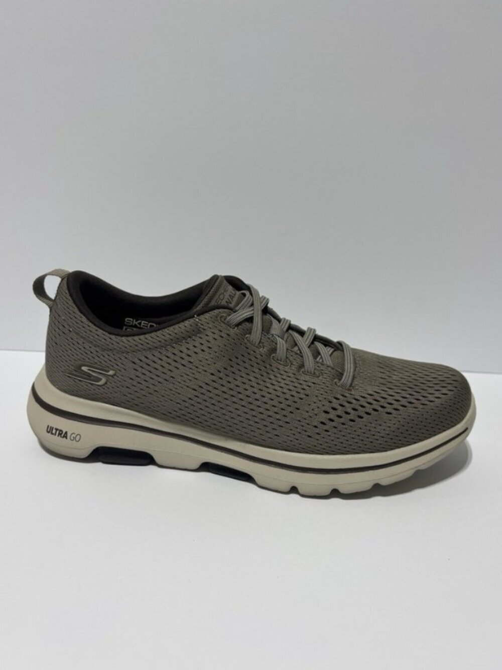Skechers Men’s Go Walk 5 - Warwick Khaki Walking Shoes, Size 7.5 D